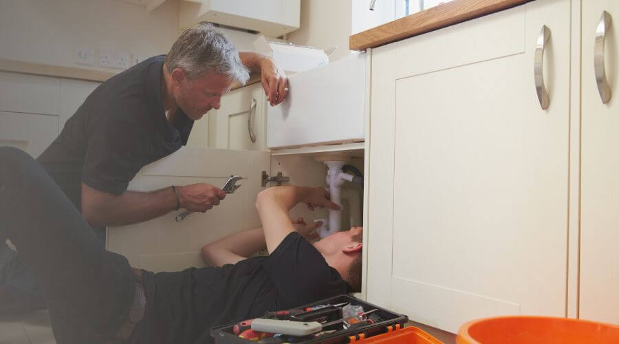 Professional sink repair in Farmersburg, IN